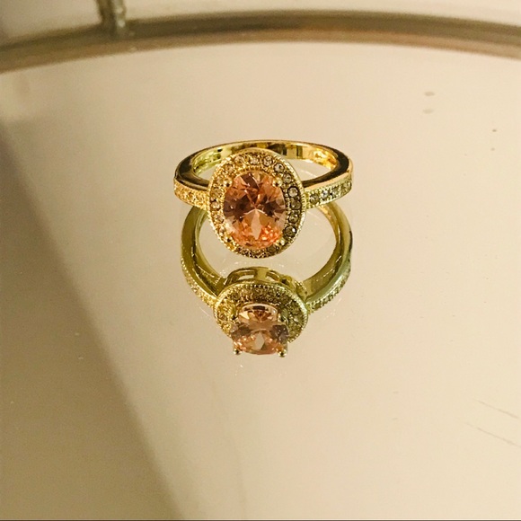 Oval Ring - Picture 2 of 2